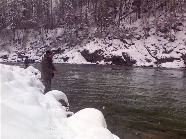 Рыбалка на Снежной (23 октября 2010)